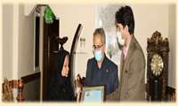 حضور مسئولین بهداشت و درمان استان همدان در منزل مرحومه زهرا گلیارانی 